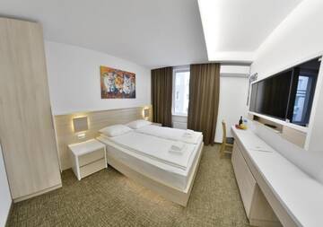 Фото номера Апартаменты с 3 спальнями Апартаменты Apartment OneClickRent_06-Smart House г. Кишинёв 9