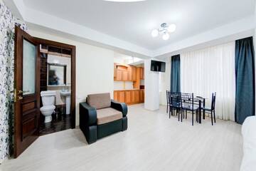 Фото номера Большой двухместный номер с 1 кроватью Отель Catherine Hotel г. Кишинёв 5