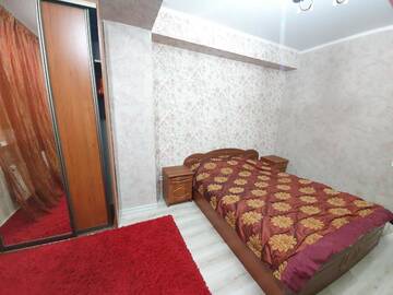 Фото номера Апартаменты с 3 спальнями Апартаменты Rent Apartmens 2-Rooms Romana street г. Кишинёв 7