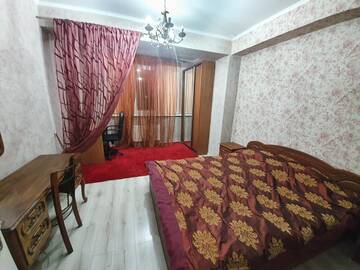 Фото номера Апартаменты с 3 спальнями Апартаменты Rent Apartmens 2-Rooms Romana street г. Кишинёв 17