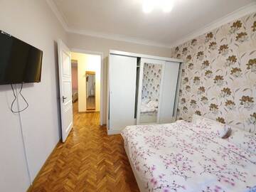 Фото номера Апартаменты с 2 спальнями Апартаменты Apartment with 2 full bedrooms in the heart of Chisinau г. Кишинёв 22