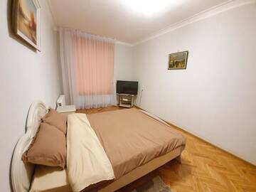 Фото номера Апартаменты с 2 спальнями Апартаменты Apartment with 2 full bedrooms in the heart of Chisinau г. Кишинёв 38