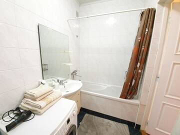 Фото номера Апартаменты с 2 спальнями Апартаменты Apartment with 2 full bedrooms in the heart of Chisinau г. Кишинёв 36