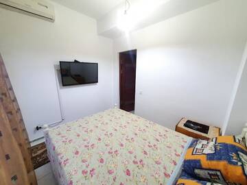 Фото номера Апартаменты с 3 спальнями Апартаменты Touristhome Grand Apartments Ultracentral 2-Bedrooms Ismail Street г. Кишинёв 11