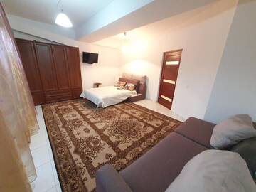 Фото номера Апартаменты с 3 спальнями Апартаменты Touristhome Grand Apartments Ultracentral 2-Bedrooms Ismail Street г. Кишинёв 15