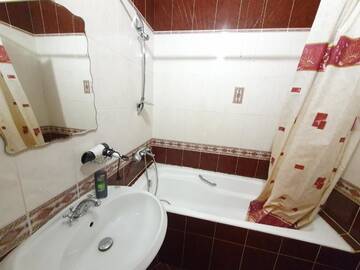 Фото номера Апартаменты с 3 спальнями Апартаменты Gold Rent Apartments 3-Rooms Fortus Residence in Chisinau г. Кишинёв 8