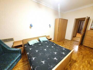 Фото номера Апартаменты с 3 спальнями Апартаменты Gold Rent Apartments 3-Rooms Fortus Residence in Chisinau г. Кишинёв 27