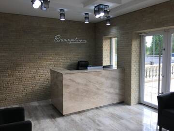 Фото номера Двухместный номер Делюкс с 1 кроватью Отель Moonlight Hotel г. Кишинёв 2