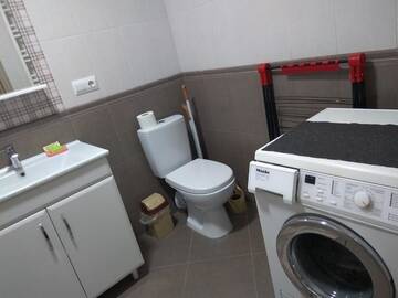 Фото номера Апартаменты с 1 спальней Апартаменты Cozy apartment in the heart of Chisinau SKY HAUSE г. Кишинёв 11