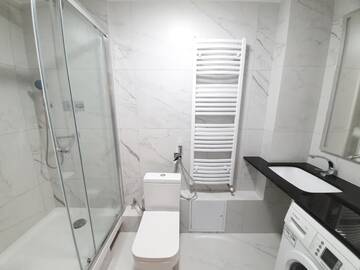 Фото номера Апартаменты Апартаменты White New Apartments Ultracentral 2-rooms in the Heart Chisinau г. Кишинёв 5