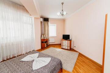 Фото номера Апартаменты с 2 спальнями Апартаменты Nice apartment in the city center г. Кишинёв 22