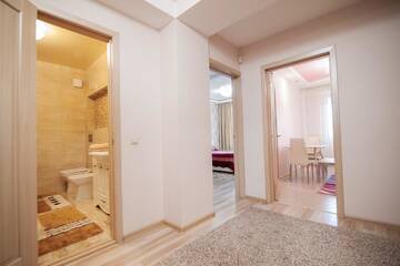 Фото номера Стандартные апартаменты Апартаменты Lia*s Deluxe Apartment in the Center г. Кишинёв 19