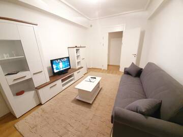 Фото номера Апартаменты с 2 спальнями Апартаменты Tourist Central White Apartaments Stefan cel Mare Boulevard in Chisinau г. Кишинёв 15