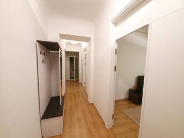 Фото номера Апартаменты с 2 спальнями Апартаменты Tourist Central White Apartaments Stefan cel Mare Boulevard in Chisinau г. Кишинёв 18