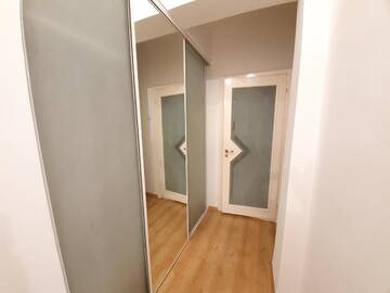Фото номера Апартаменты с 2 спальнями Апартаменты Tourist Central White Apartaments Stefan cel Mare Boulevard in Chisinau г. Кишинёв 14