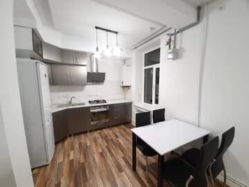 Фото номера Апартаменты Делюкс Апартаменты Tourist Central White Apartaments Stefan cel Mare Boulevard in Chisinau г. Кишинёв 3