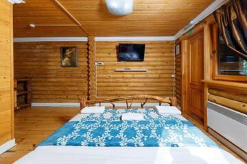 Фото номера Стандартный двухместный номер с 1 кроватью Отель Sky Land Camping &amp; Resort г. Кишинёв 4