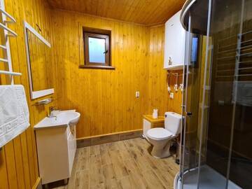 Фото номера Улучшенный двухместный номер с 1 кроватью Отель Sky Land Camping &amp; Resort г. Кишинёв 4