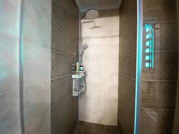 Фото номера Апартаменты с 1 спальней Апартаменты Luxury Apartment ,near the park.Super Price! г. Кишинёв 29