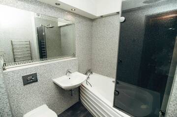 Фото номера Апартаменты с 1 спальней Апартаменты Apartament in Historical centrum г. Кишинёв 10